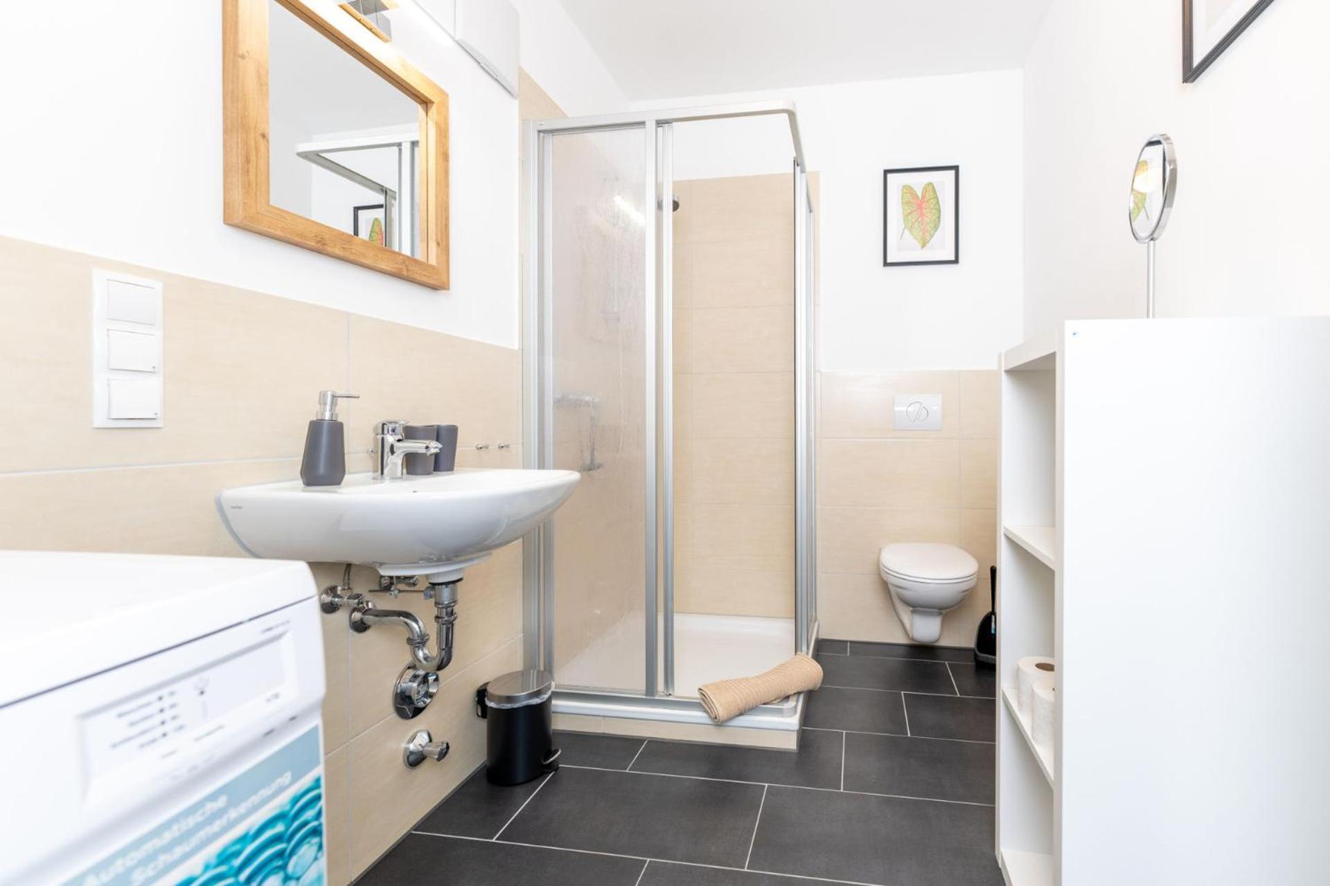 Modernes Apartment Mit Privatem Stellplatz Wenige Minuten Von Der Innenstadt & Mosel Кобленц Екстер'єр фото
